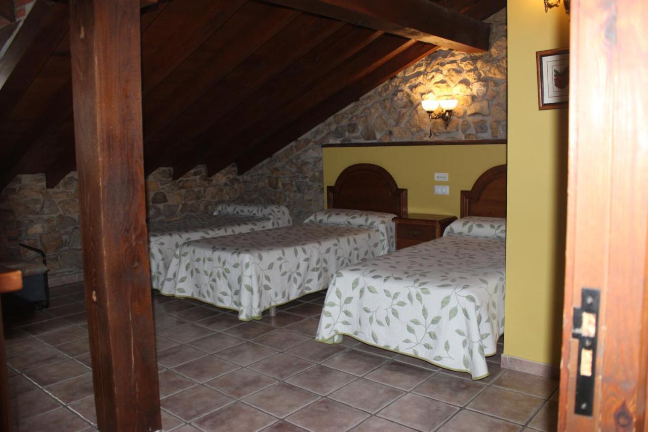 Bed and Breakfast La Venta De Quijas Exterior foto