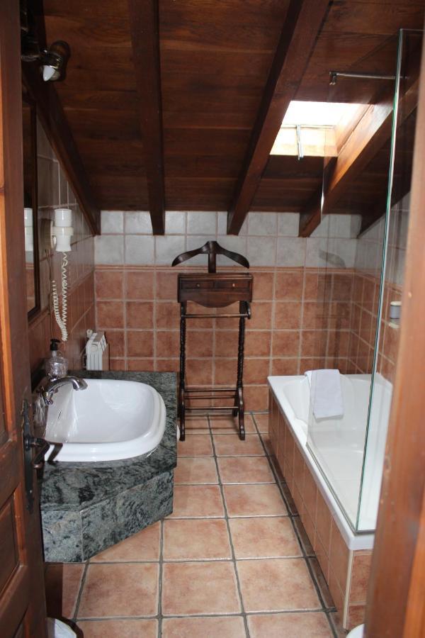Bed and Breakfast La Venta De Quijas Exterior foto